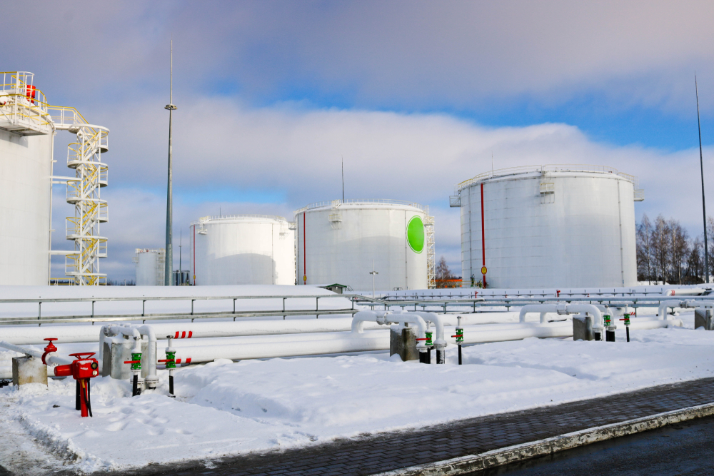 How Do Rubber Lining Materials Hold Up in Cold Weather?